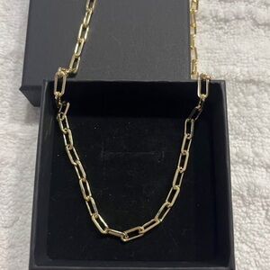 NEW gold tone paperclip style necklace